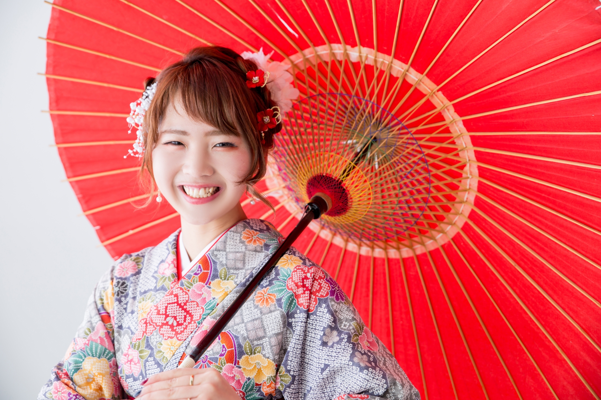 沼津市の老舗呉服店様よりホームページリニューアルのご依頼をいただきました。