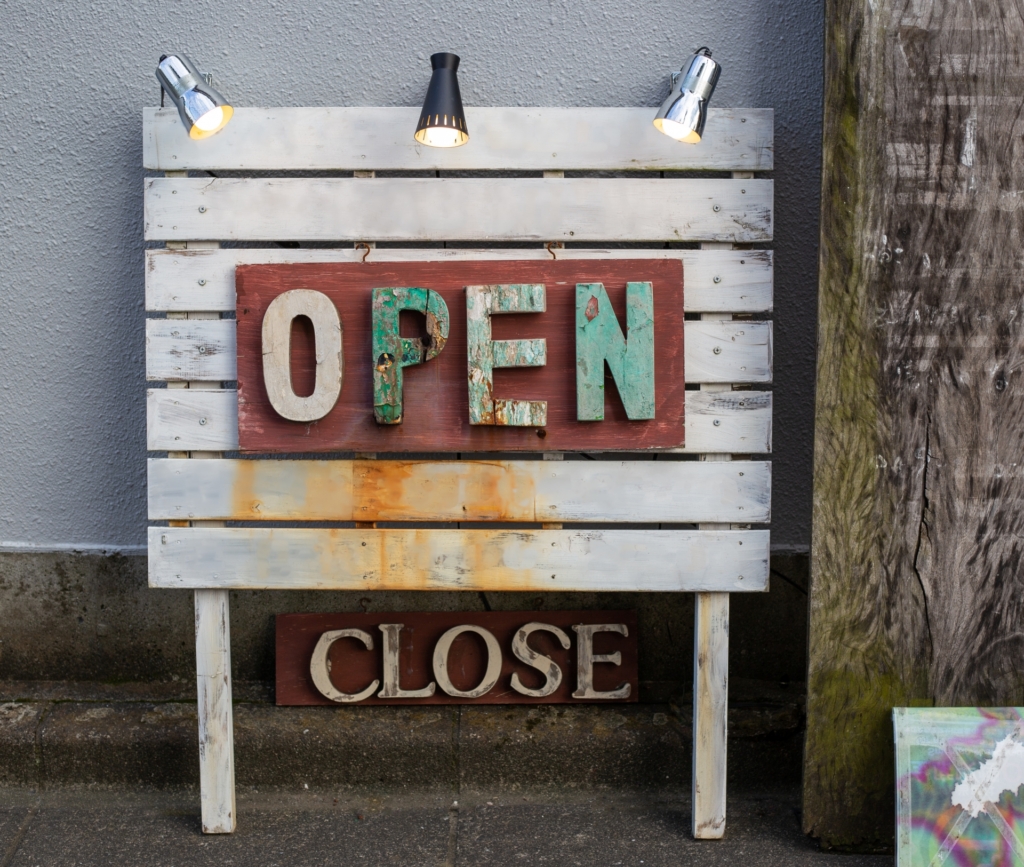 沼津市にある看板制作会社様の、ホームページを制作させていただきました。