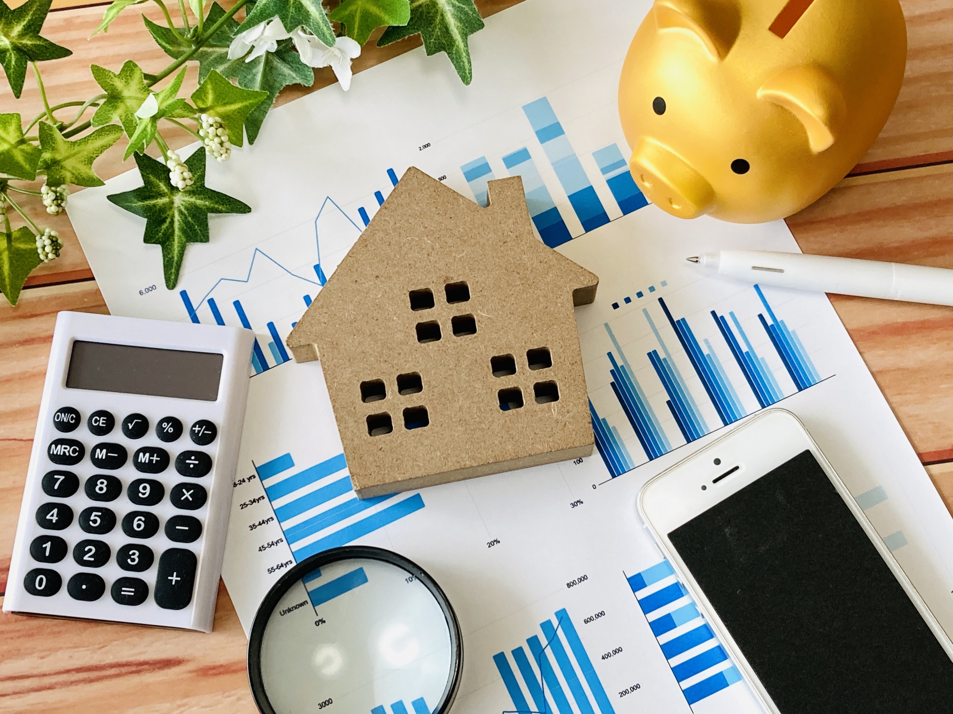 三島市の不動産会社様より看板デザインのご依頼いただきました。